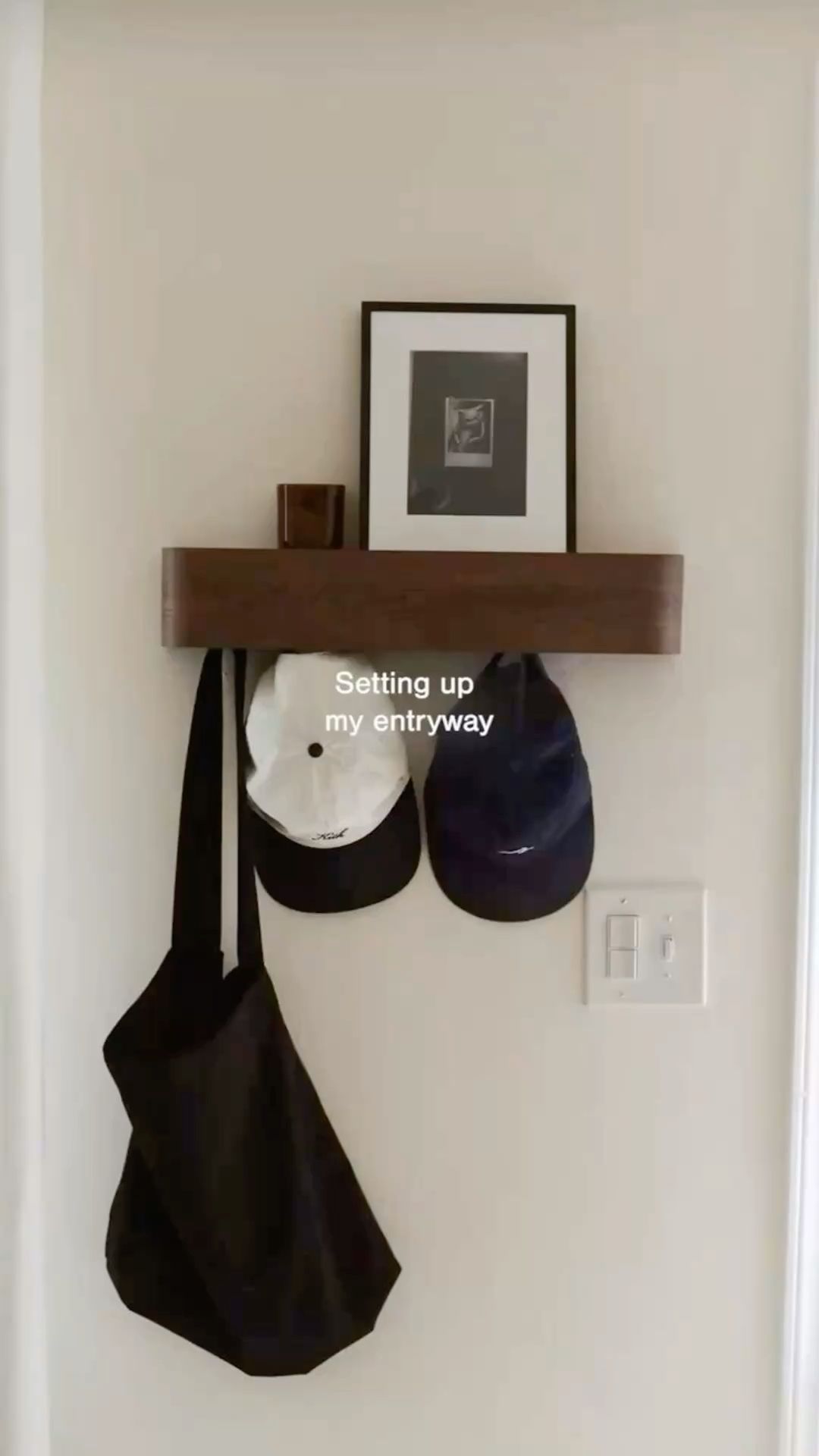 10 Key Holders That Are More Than Just Functional: Transform Your Entryway! - 10. Floating Key Holders 2