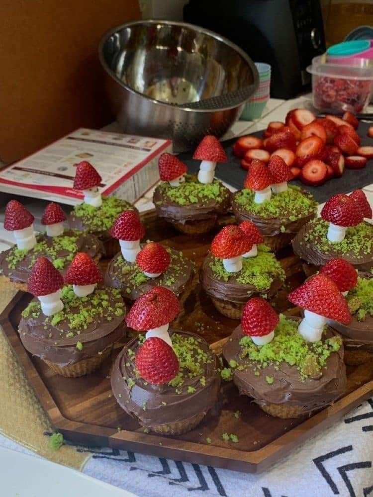 13 Magical Harry Potter Party Ideas to Cast a Spell on Your Guests (You Won't Believe #7!) - 4. Themed Snacks 1